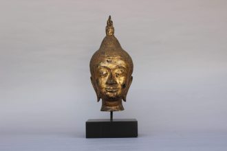 Plastische Darstellung eines Buddhakopfes